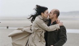 爱我多深神马在线观看,神马在线观看，浪漫爱情故事温情呈现